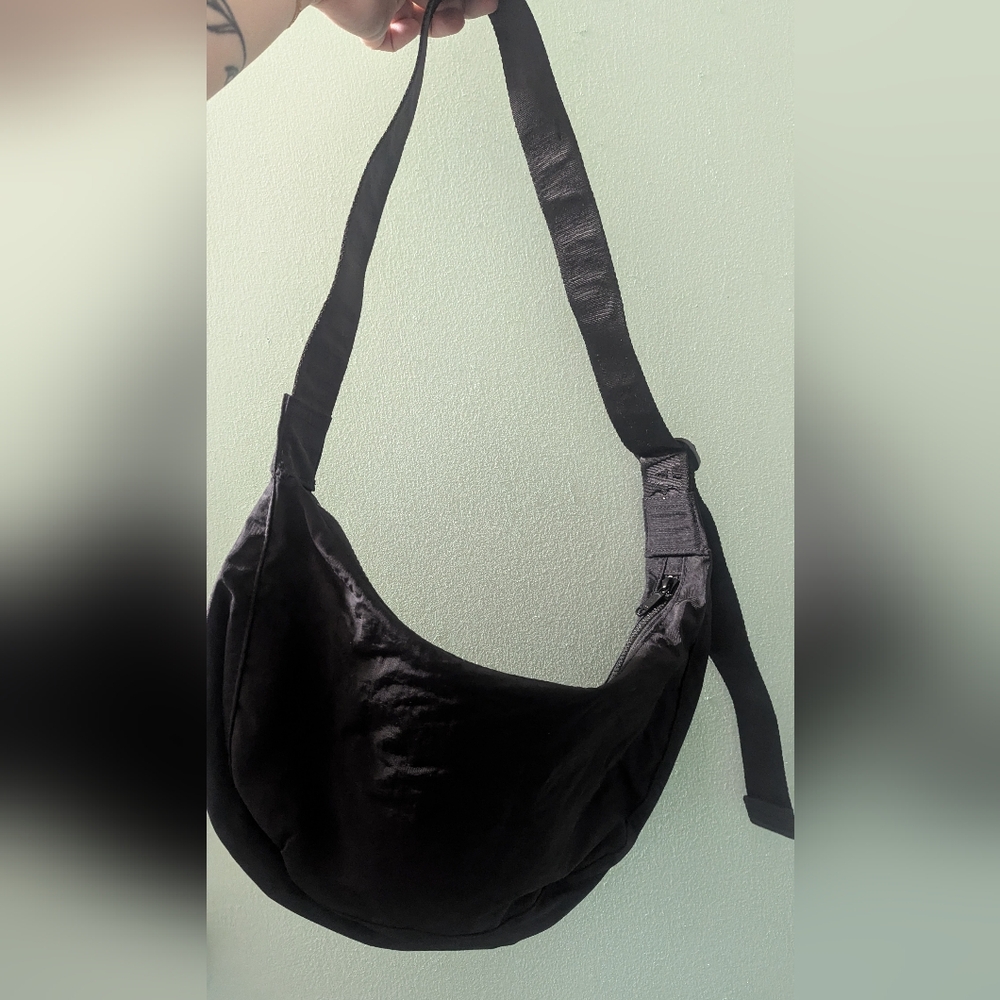 Baggu Medium Crescent Bag